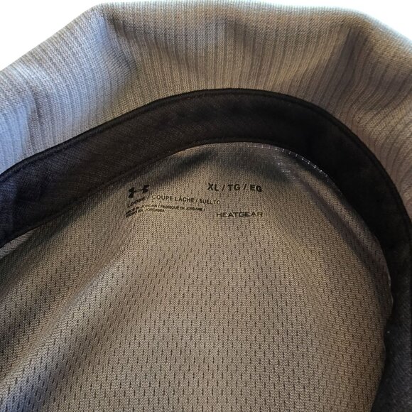 Under Armour Mens XL Gray Polo Shirt Polyester Short Sleeve - Picture 3 of 6